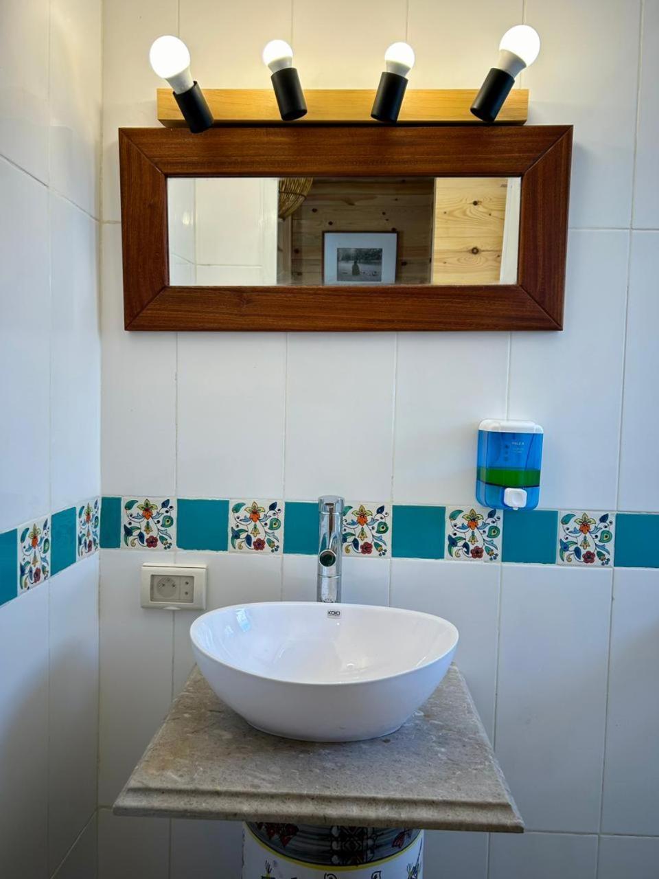 L'Artisan Hotel Harqalah ภายนอก รูปภาพ